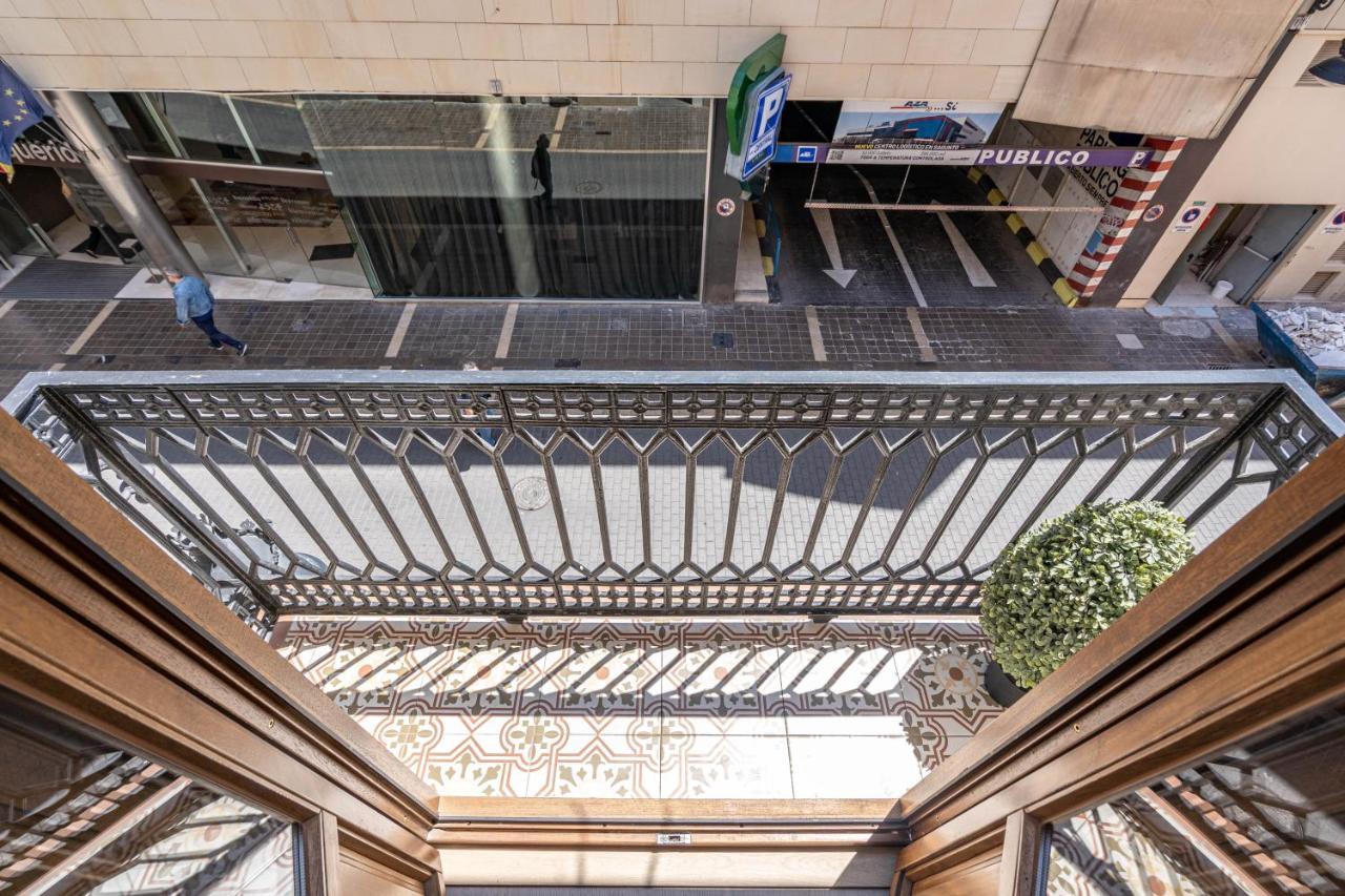 Central Luxury Flat With Free Parking Apartment Valencia Exterior photo